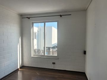 Venta De Casa En Independencia Condominio Los Otoñales. Puente Alto