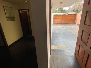 SE VENDE CASA EN LIMA, DISTRITO DE MIRAFLORES, LIMA, PERU