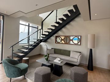 Discover M Residence: Premier Living in Capitol Hills, QC - Rey