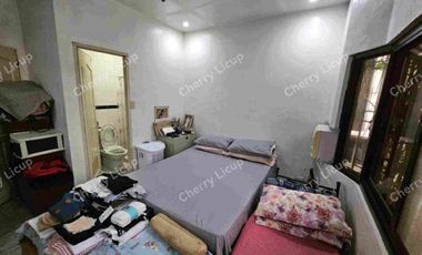 For Sale Bungalow House
@Matahimik St UP VILLAGE Quezon City
