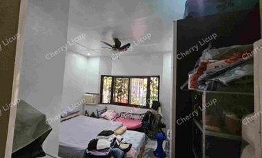 For Sale Bungalow House
@Matahimik St UP VILLAGE Quezon City