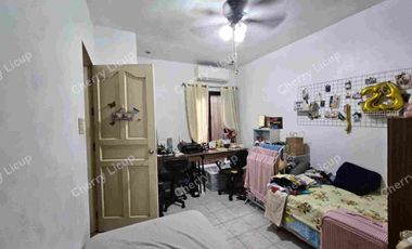 For Sale Bungalow House
@Matahimik St UP VILLAGE Quezon City