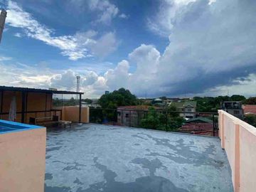 6-DOOR APPARTMENT NEAR SLEX CARMONA FOR SALE