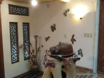 House & Lot in Buenavista Hills Tagaytay for SALE! Floor Area: 1,200 sqm Lot Area: 1,100 sqm at 40M