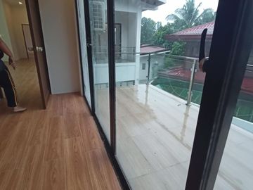 House with POOL in Buenavista Hills 1 Tagaytay for SALE for 25M! for RENT 70k per month