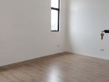3-Storey House and Lot For Sale w/ 5 Bedroom and 3 Carport in Greenwoods Village Cainta-JV2