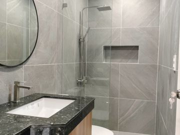 3-Storey Single Detached House w/ 6 Bedroom For Sale Located in Greenwoods Village Cainta-JV2