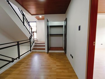 Townhouse For Sale in Pasig City-MC