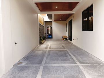 Townhouse For Sale in Pasig City-MC