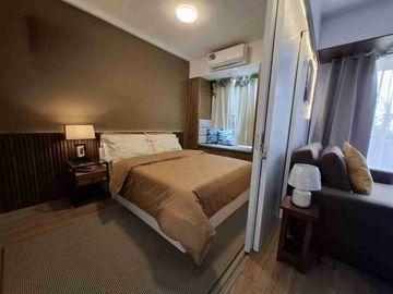 1BR CONDO UNIT FOR SALE LASA LUNTIAN RESIDENCES TAGAYTAY