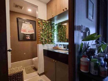 1BR CONDO UNIT FOR SALE LASA LUNTIAN RESIDENCES TAGAYTAY