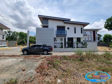 Modern House For Sale in Vista Grande Talisay City Cebu