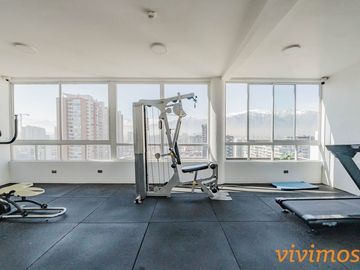 Encantador departamento de 1 dormitorio y 1 baño ubicado en barrio muy  conectado, cercano a Metro Irarrázaval