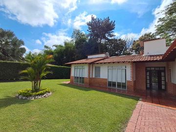 CASA CAMPESTRE EN RENTA CERRITOS PEREIRA.