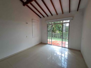 CASA CAMPESTRE EN RENTA CERRITOS PEREIRA.