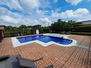 CASA CAMPESTRE EN RENTA CERRITOS PEREIRA.