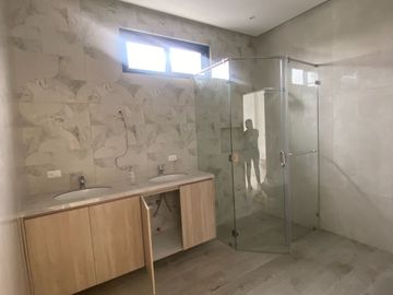 Casa en venta, Urb sotavento, isla mocoli Vía Samborondón