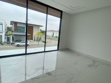 Casa en venta, Urb sotavento, isla mocoli Vía Samborondón