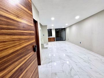 Casa en venta en Zimalta, Tlaquepaque