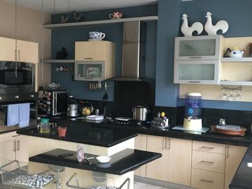 Casa en venta, Urb. San Isidro - Samborondón