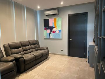 Casa en venta, Urb. Sotavento, Isla Mocoli vía Samborondón