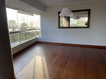 VENTA HERMOSO DPTO.MALECON DE MIRAFLORES VISTA AL MAR