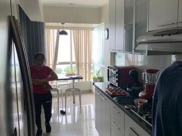 VENTA HERMOSO DPTO.MALECON DE MIRAFLORES VISTA AL MAR
