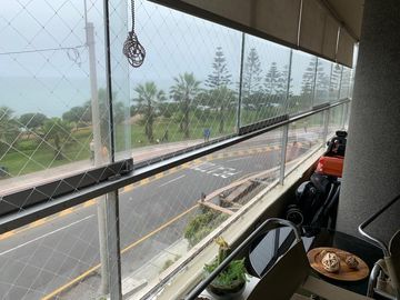 VENTA HERMOSO DPTO.MALECON DE MIRAFLORES VISTA AL MAR