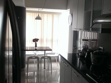 VENTA HERMOSO DPTO.MALECON DE MIRAFLORES VISTA AL MAR