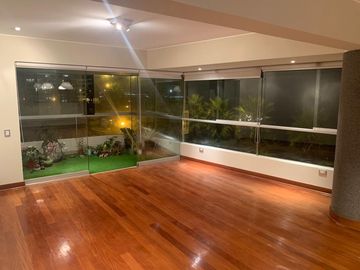 VENTA HERMOSO DPTO.MALECON DE MIRAFLORES VISTA AL MAR