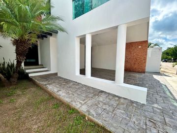 Casa en venta en Privada en Santa Gertrudis Copo en Mérida Yucatán