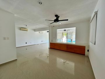Casa en venta en Privada en Santa Gertrudis Copo en Mérida Yucatán