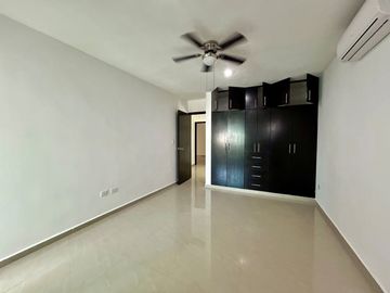 Casa en venta en Privada en Santa Gertrudis Copo en Mérida Yucatán
