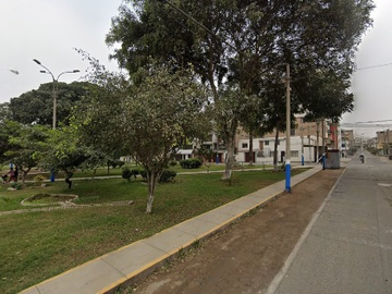VENDO CASA COMO TERRENO IDEAL PARA INVERSIÓN - SAN JUAN DE MIRAFLORES