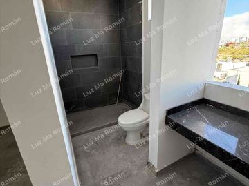 PREVENTA CASA   EN FRACC VILLA MAGNA! SE VENDEN TOTALMENTE TERMINADA