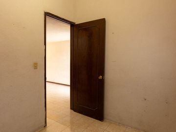 VENTA DE CASA COLONIA ROJO GOMEZ A UN COSTADO DE LA PREPA 3