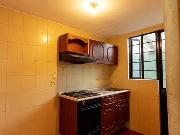 VENTA DE CASA COLONIA ROJO GOMEZ A UN COSTADO DE LA PREPA 3
