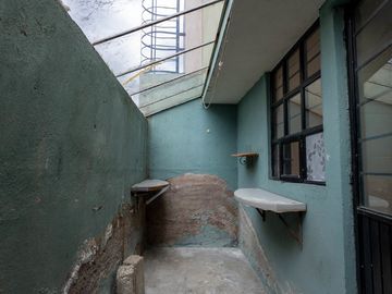 VENTA DE CASA COLONIA ROJO GOMEZ A UN COSTADO DE LA PREPA 3