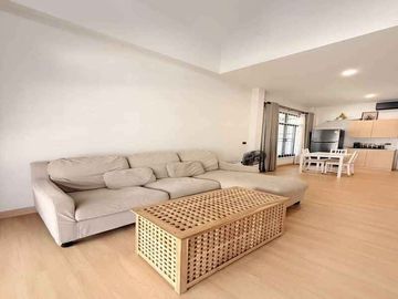 Fully Furnished Single-Storey Semi-Detached Home – Canna Village Pattaya