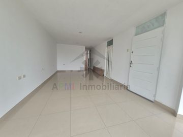 VENTA DE DEPARTAMENTO EN QUINTO PISO AL FRENTE DE LA UNIVERSIDAD SIPAN