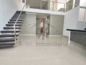 VENTA DE DEPARTAMENTO EN SEXTO PISO AL FRENTE DE LA UNIVERSIDAD SIPAN