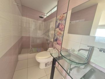 VENTA DE DEPARTAMENTO EN SEXTO PISO AL FRENTE DE LA UNIVERSIDAD SIPAN