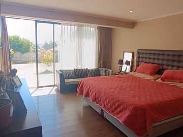 Casa mediterránea, Laguna Curama, Valparaiso