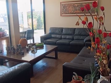 Casa mediterránea, Laguna Curama, Valparaiso