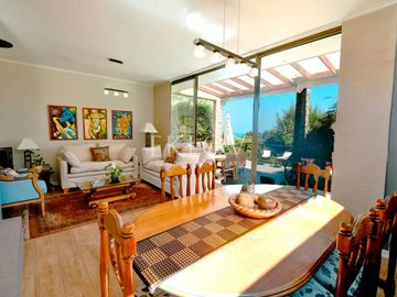 casa mediterránea de 2 pisos en Reñaca, Viña del Mar