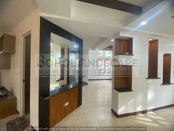 House & Lot for Sale in Royal Palm Uno, Dao, Dauis, Panglao Island, Bohol