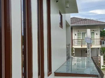 Pre-Owned House & Lot For Sale in Tagaytay City-MC