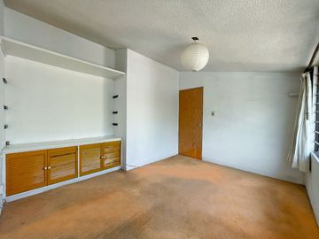 CASA EN VENTA EN LOMAS, MUY CERCA DE HIMALAYA