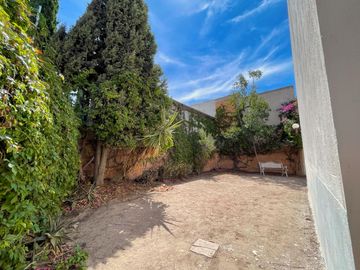 CASA EN VENTA EN LOMAS, MUY CERCA DE HIMALAYA