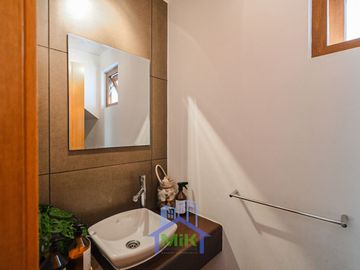 Condominio Cumbres Casa Remodelada 5d+4b Quincho Y Piscina
